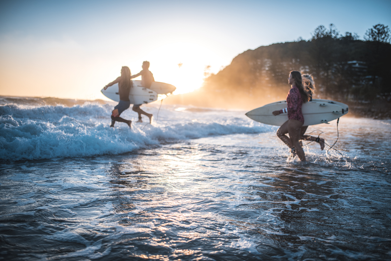 when is the best time for surfing