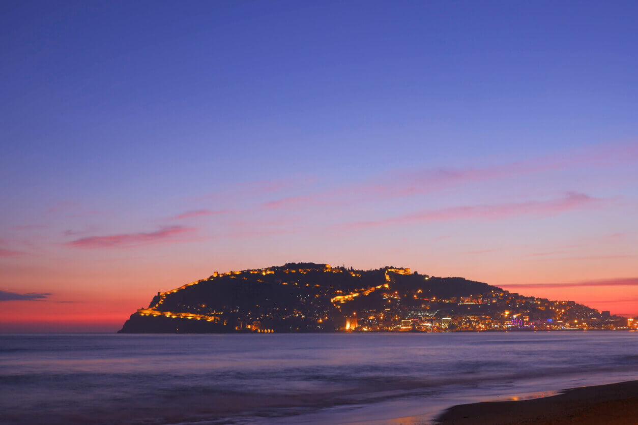 Alanya gece hayatı