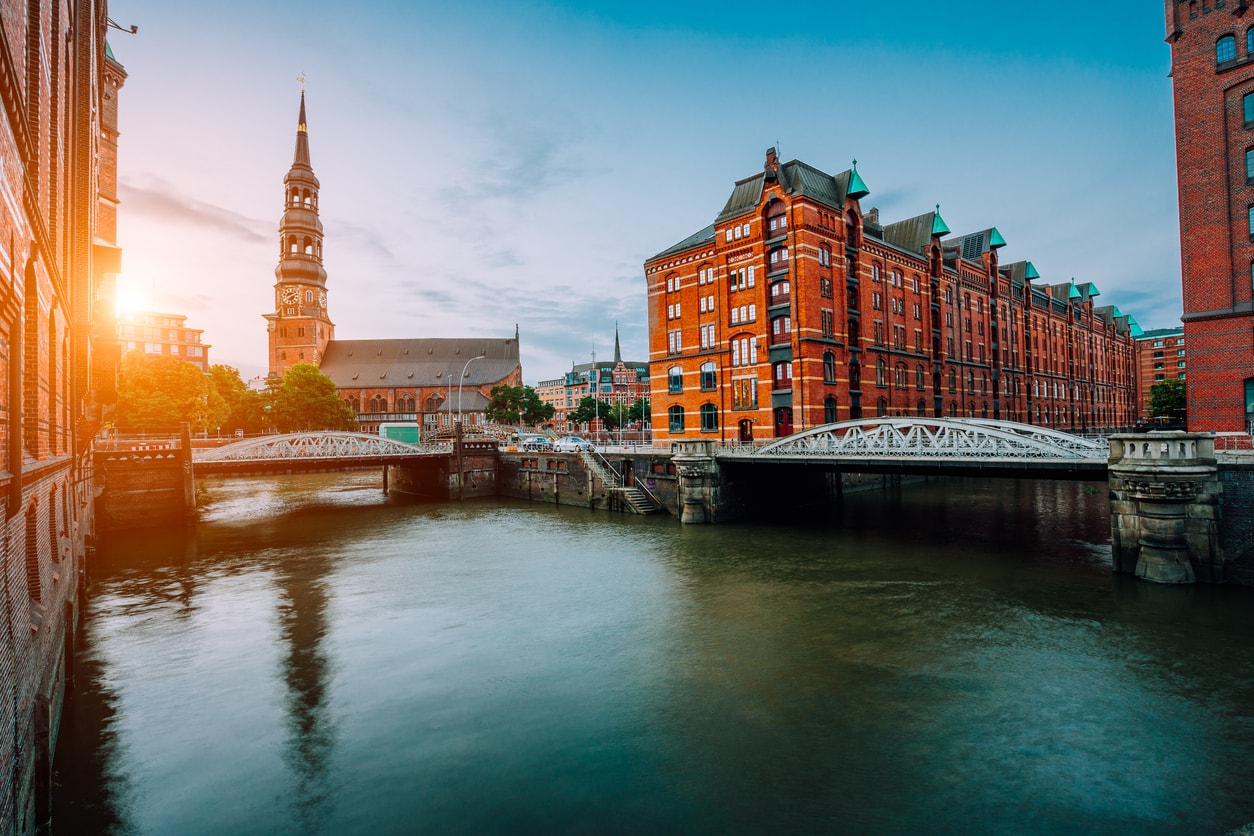 Hamburg nerede kalınır