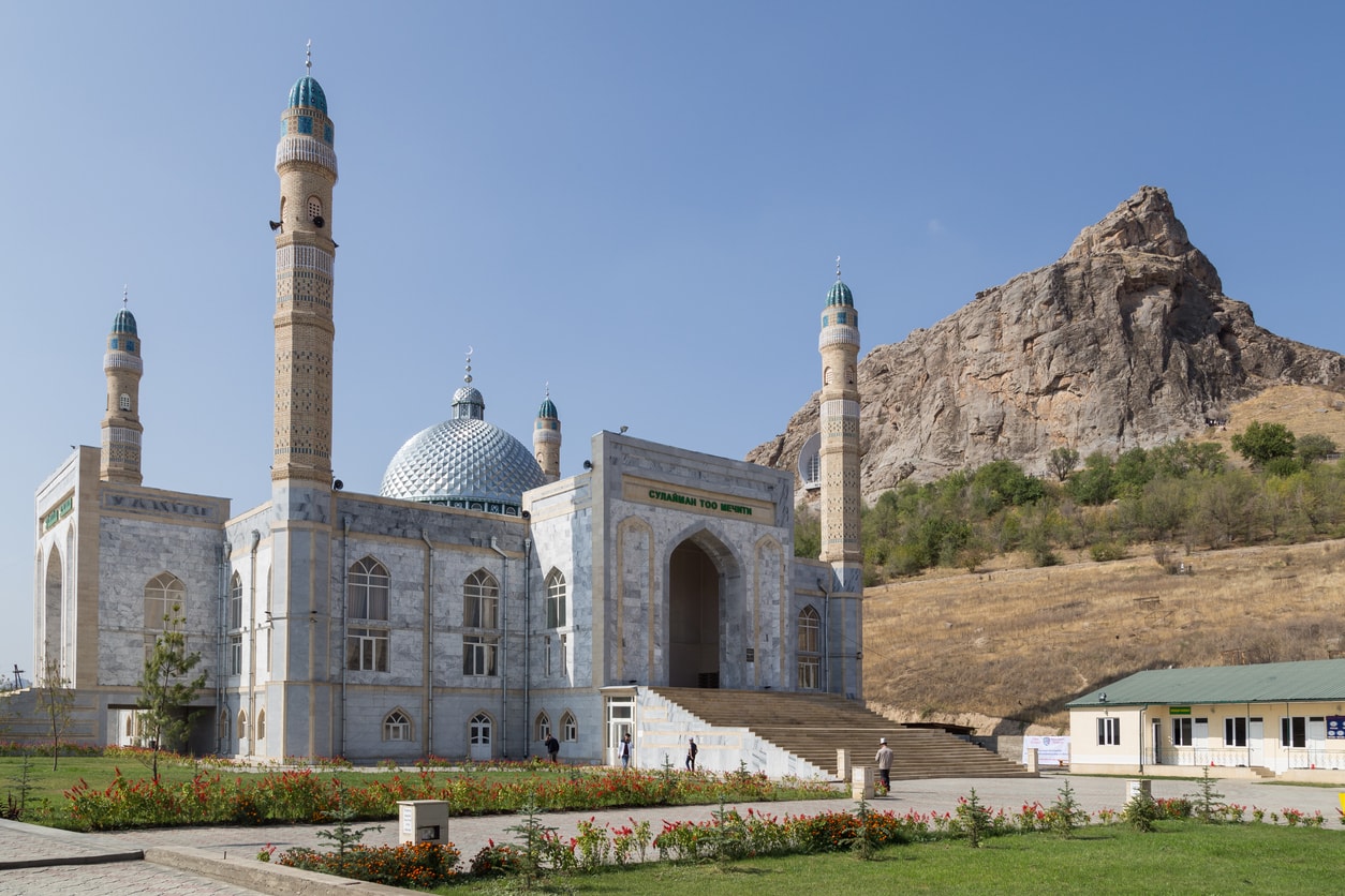 Osh süleyman dağı ve cami