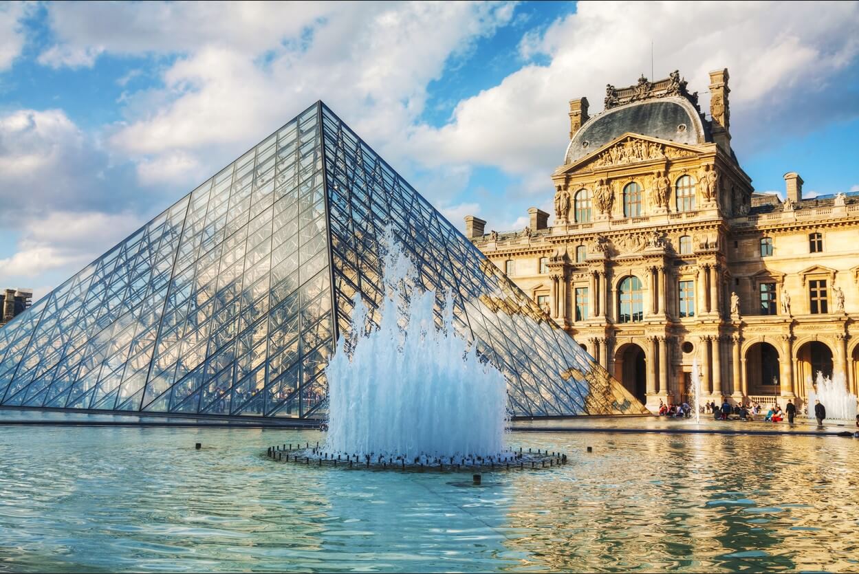 Paris Louvre Müzesi
