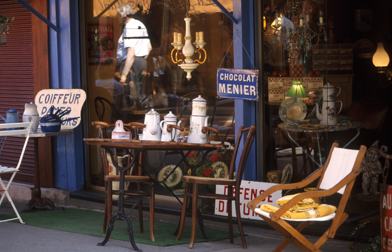 shopping in Paris