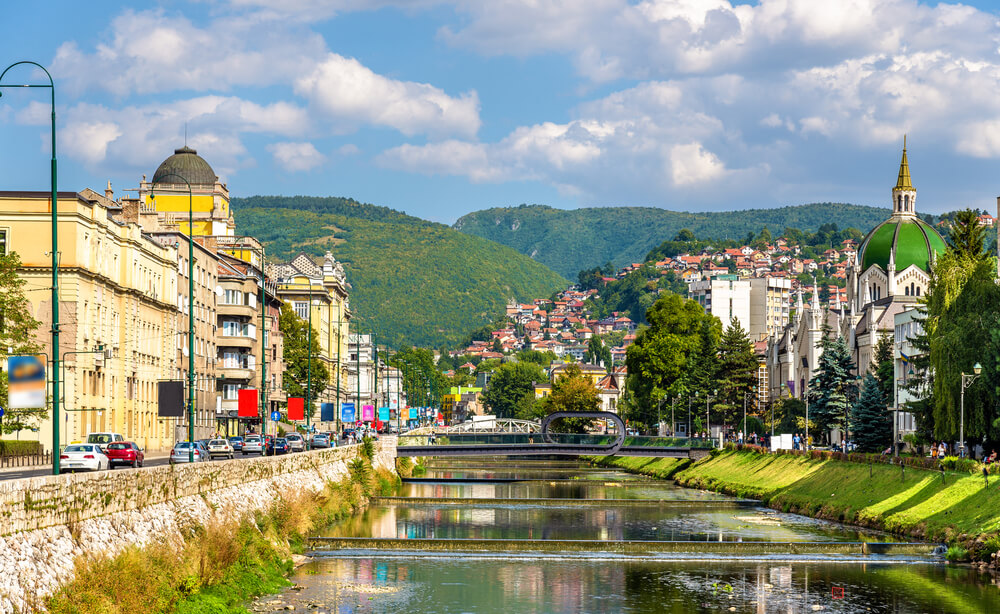 Saraybosna nerede kalınır?