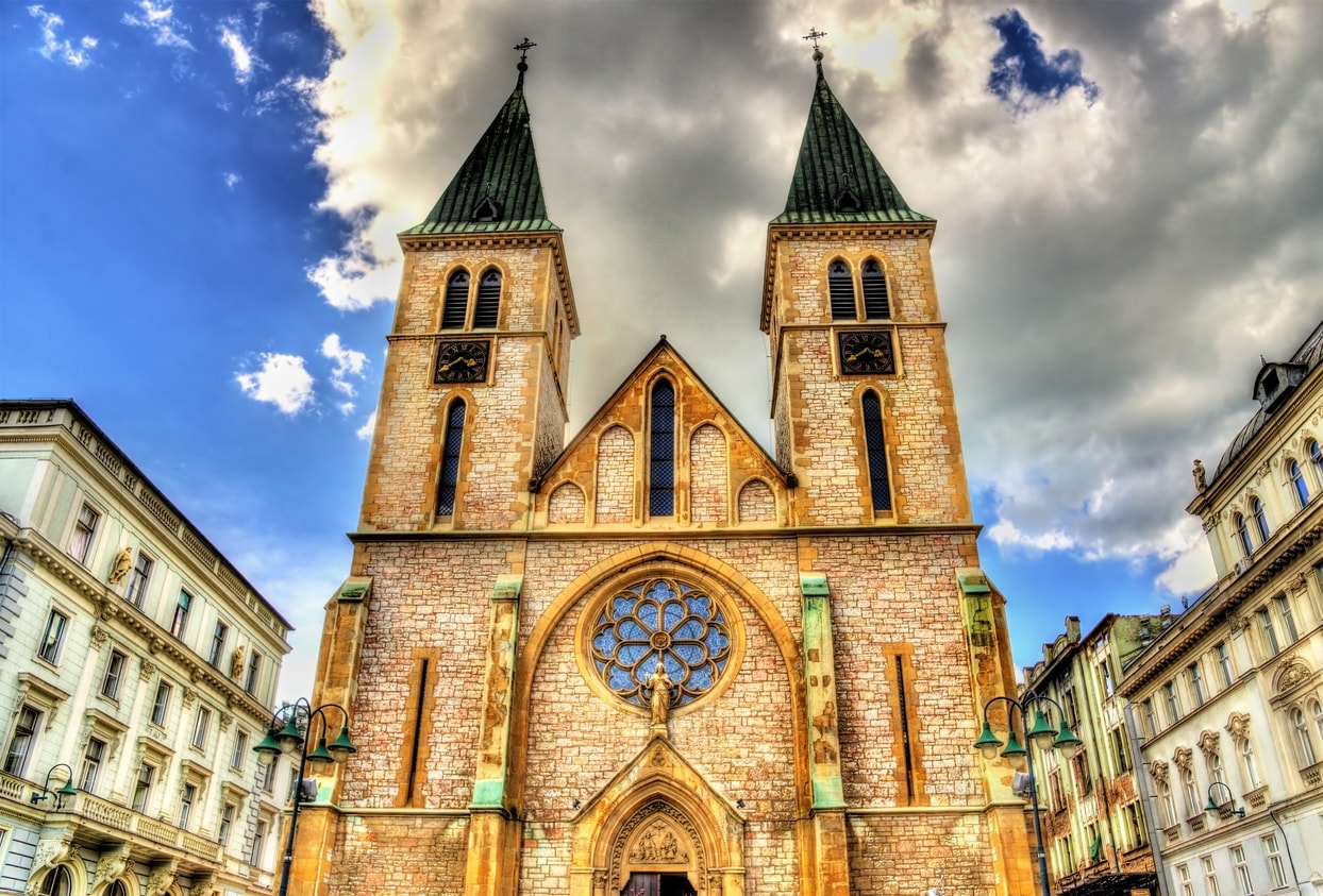 Saraybosna kutsal kalp katedrali