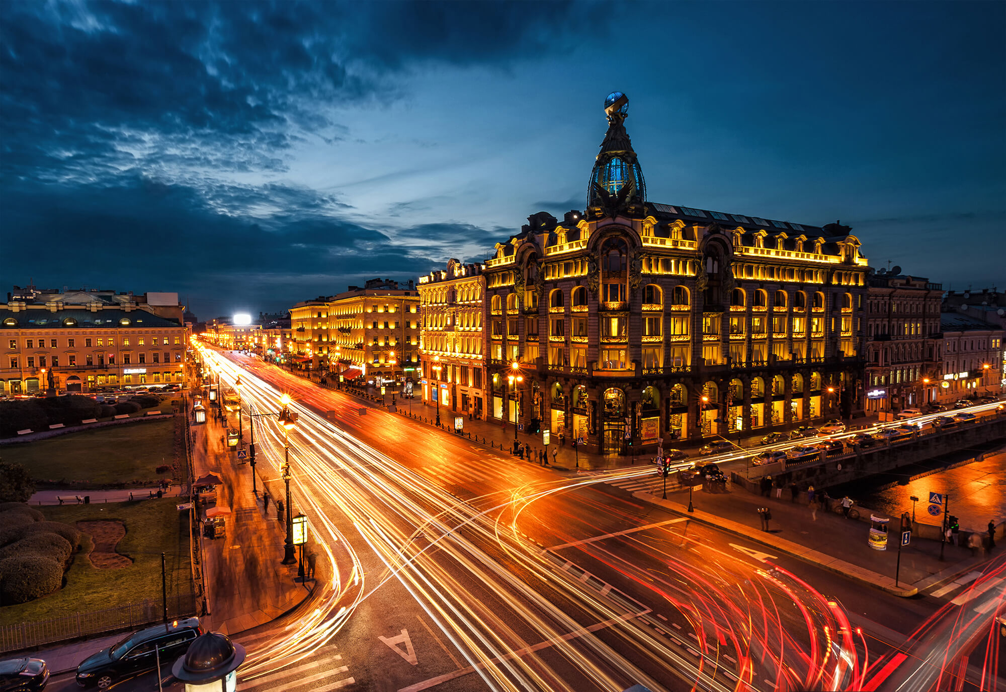 St. Petersburg Nevski Meydanı